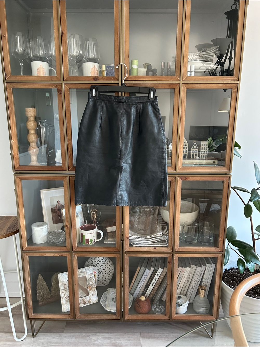Vintage Cosa Nova Black Genuine Leather Pencil Skirt